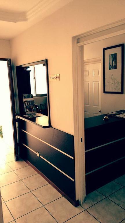 Hotel Casa Blanca Inn Гватемала Экстерьер фото